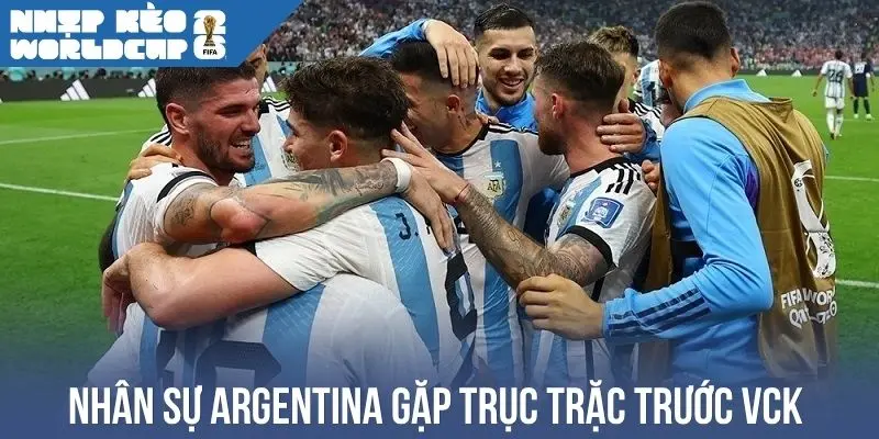 Nhân sự Argentina gặp trục trặc trước VCK